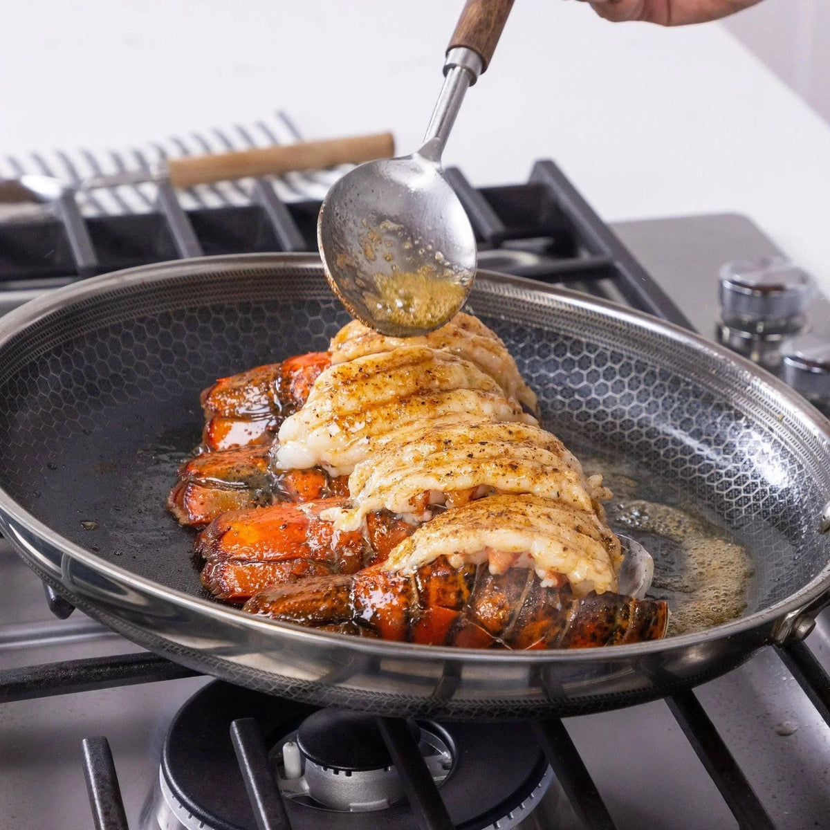HexClad 6 Piece Hybrid Stainless Steel Cookware Pan Set 8 inch 10 inch 12 inch with Glass Lids Size: One size Black