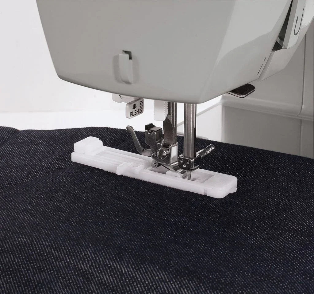 SINGER Heavy Duty 4423 Sewing Machine