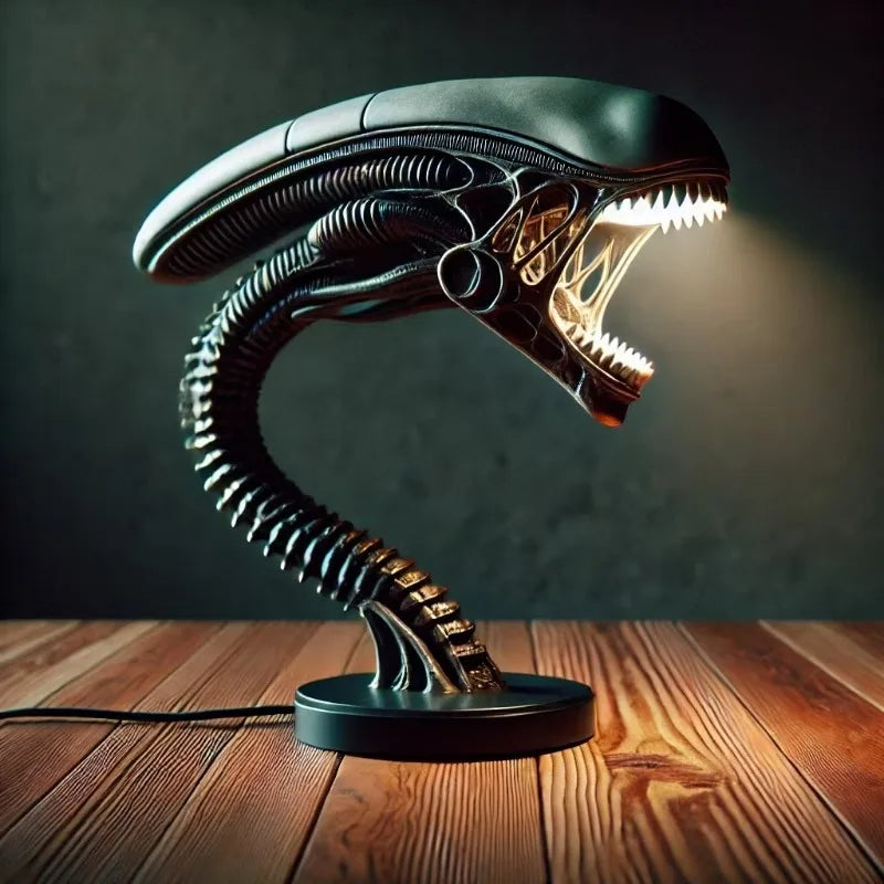 Xenomorph™ Alien Desk Lamp